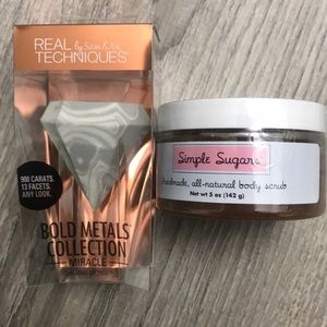 Diamond Sponge and Sugar Body Scrub